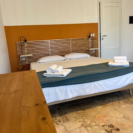 Hotel Casa Corso Aeroporto di Catania Fontana Rossa Esterno foto