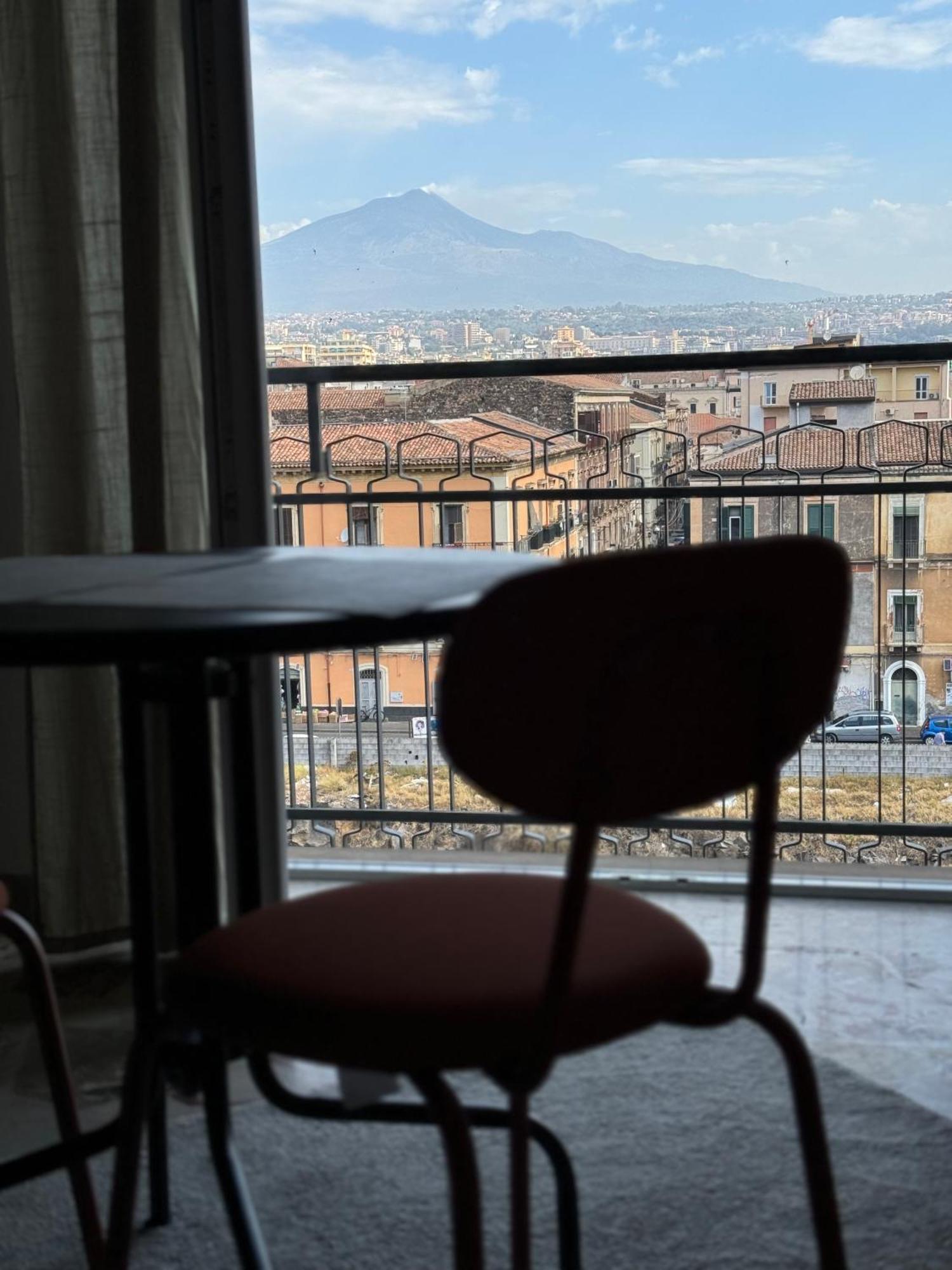 Hotel Casa Corso Aeroporto di Catania Fontana Rossa Esterno foto